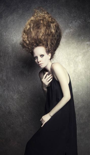 Portrait of girl with crazy hairstyle - Foto, Imagem