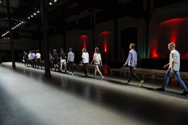 MILAN, ITALY - JUNE 16: Beautiful models make a rehearsal before Miguel Vieira show during Milan Men's Fashion Week on JUNE 16, 2018 in Milan. - Fotoğraf, Görsel