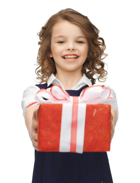 Girl with gift box - Foto, immagini