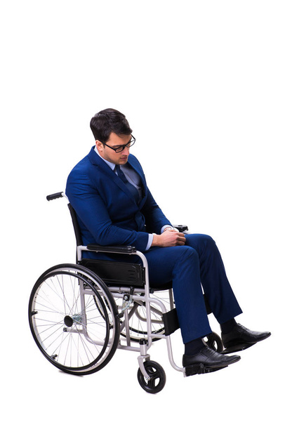 Homme d'affaires avec fauteuil roulant isolé sur fond blanc
 - Photo, image