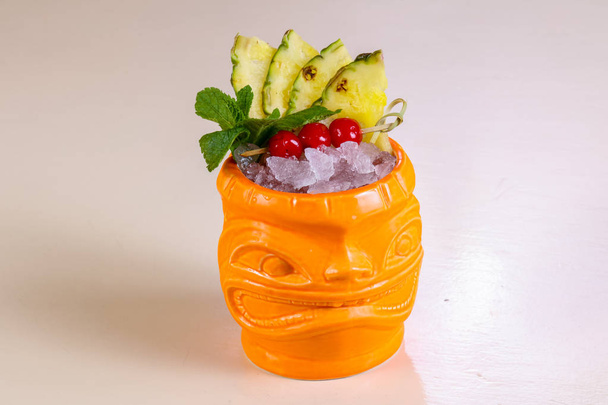 Pineapple cocktail with mint and cherry - Φωτογραφία, εικόνα