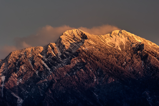 Mountain Jade pohjoinen huippu Dawn
 - Valokuva, kuva