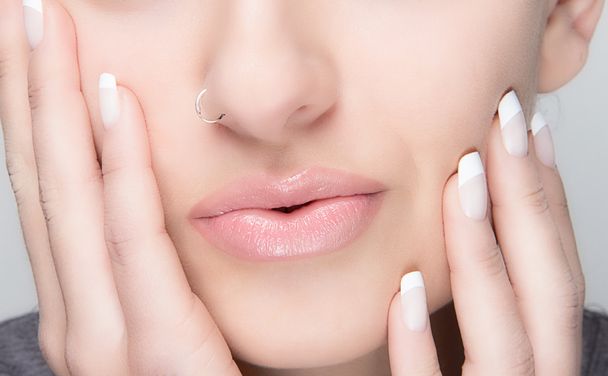 Natural Makeup and French Manicure. Sensual Lips - Foto, Imagen