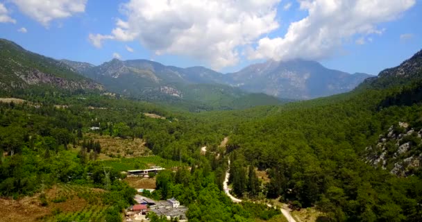 El paisaje. Monte Tahtali Olympos en la provincia de Antalya, Turquía - Metraje, vídeo