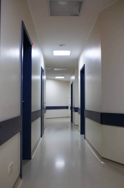 Long corridor in Modern hospital - Foto, immagini