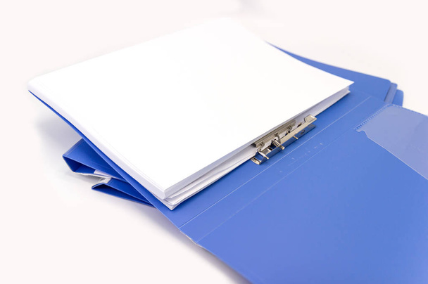 modrá soubory složky. uchovávání smluv a papíru.   - Fotografie, Obrázek