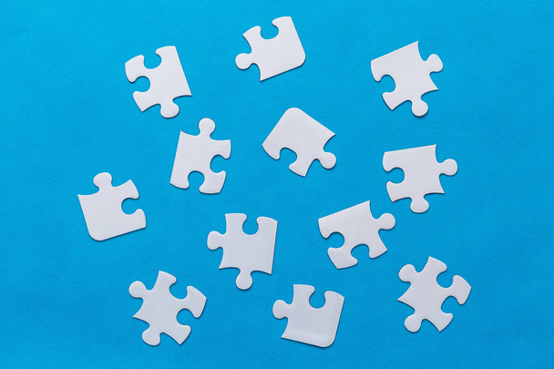 abstract puzzle background with piece missing. blue background - Valokuva, kuva