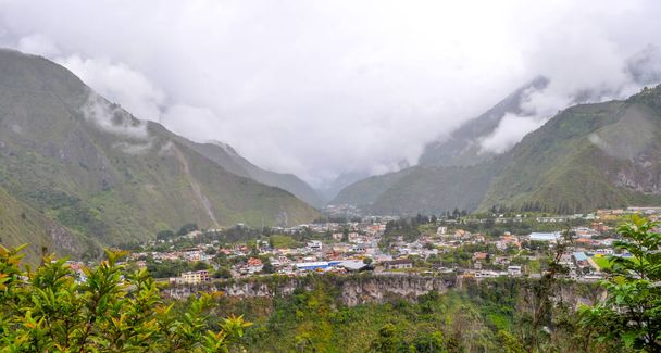 Banos de Agua Santa, provincie Tungurahua, Ekvádor - Fotografie, Obrázek