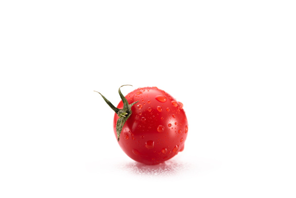 close up view of ripe cherry tomato isolated on white - Foto, Imagen