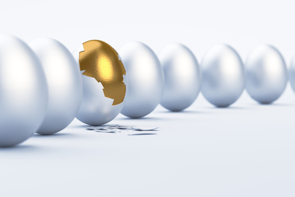 Золотое яйцо - Фото, изображение