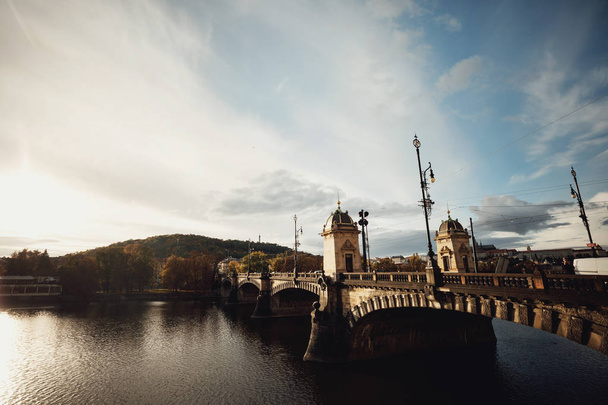 hermosa ciudad de Praga, Concepto de Europa viajes, turismo y turismo
. - Foto, imagen