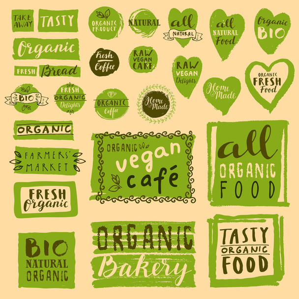 Retro joukko bio, vegaani, luonnonmukainen, tuore, raaka, maukas luonnollinen elintarvikkeiden etiketit
. - Vektori, kuva