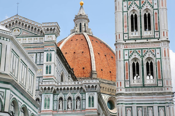 Zamknij widok katedry Santa Maria del Fiore we Florencji, Toskania, Włochy - Zdjęcie, obraz