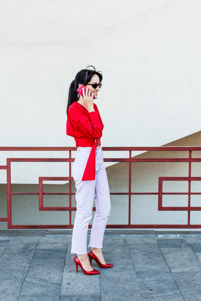 Fancy woman in a red blouse - Fotografie, Obrázek
