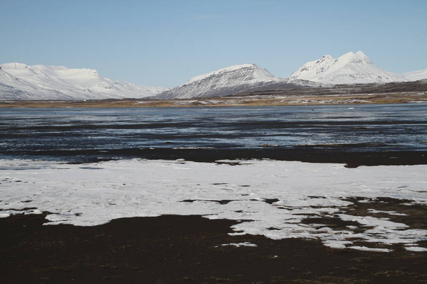 Епічні горами Ісландії. Чудовий ісландський природи. Rocky земля, високих гір, драматичні небо. Природа красивою Ісландії. Епічні й велична landsacapes. Мальовничі пейзажі і водоспади. - Фото, зображення