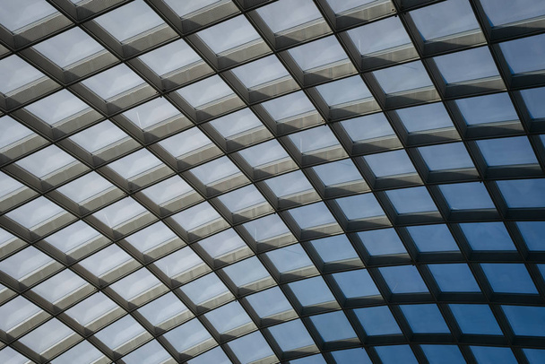 The ceiling at Kogod Courtyard, at the Smithsonian American Art Museum in Washington, DC. - 写真・画像