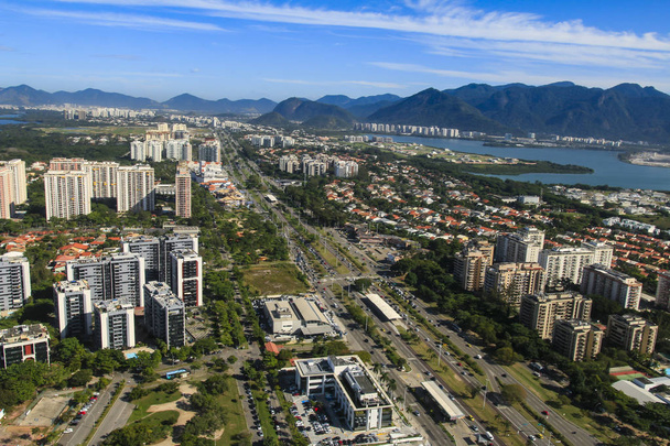 Города и красивые кварталы, Барра-да-Тижука в Рио-де-Жанейро Бразилия, Южная Америка
  - Фото, изображение