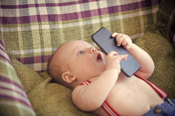 baby learns technology. New technology, modern life - Photo, image