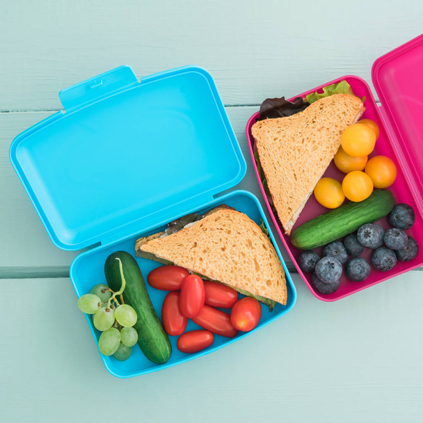 Cajas de almuerzo saludables
 - Foto, Imagen