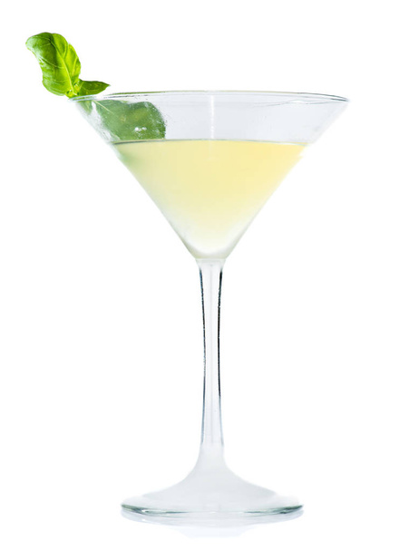 Alcoholic cocktail in martini glass - Zdjęcie, obraz