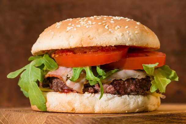 classic burger close-up - Foto, Imagen