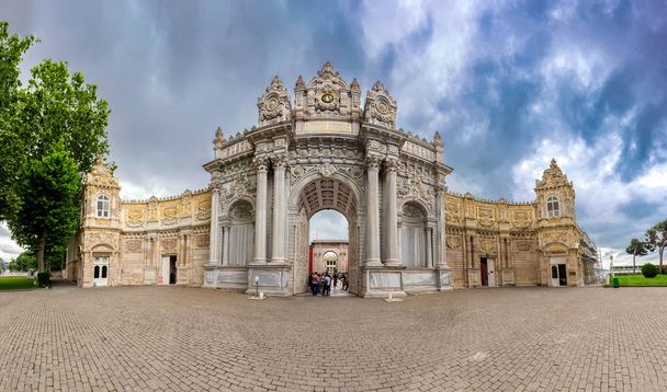 La Porte du Sultan, Palais Dolmabahce, Istanbul, Turquie - Photo, image