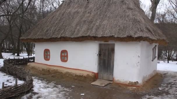 Cabaña ucraniana
 - Metraje, vídeo