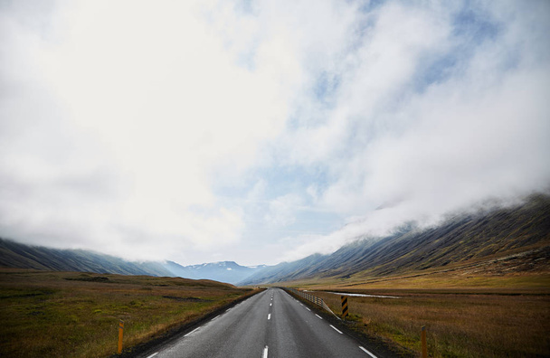 Road to infinity in Iceland. The road to the horizon - Photo, Image