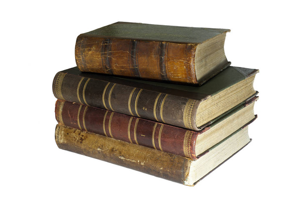 Стопка из четырех древних книг изолировать
 - Фото, изображение