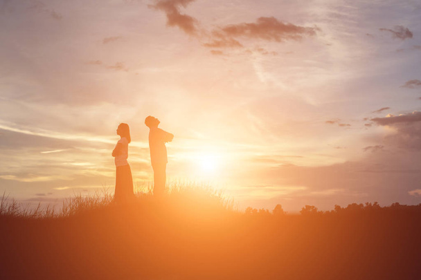 Couple silhouette breaking up a relation - Foto, Imagem