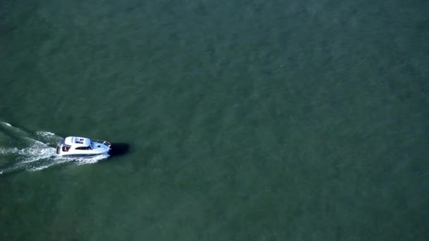 Videó a hajó a víz - Felvétel, videó