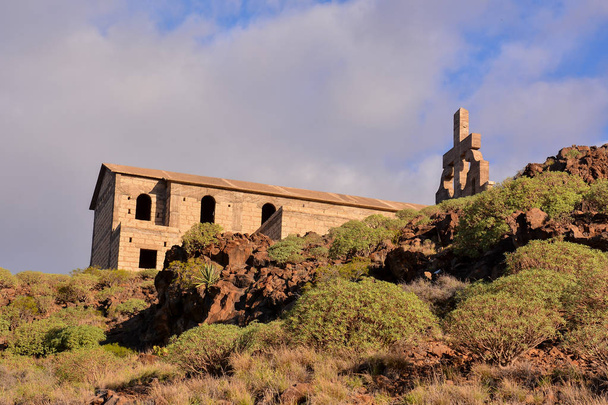 Edificios abandonados de una base militar en Tenerife Islas Canarias España - Foto, Imagen