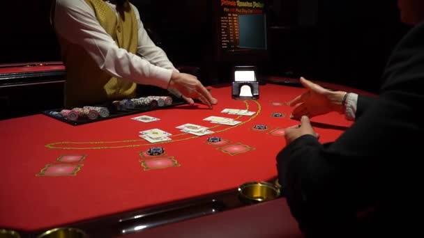 Black Jack egy Casino - szerencsejáték közelről. - Felvétel, videó