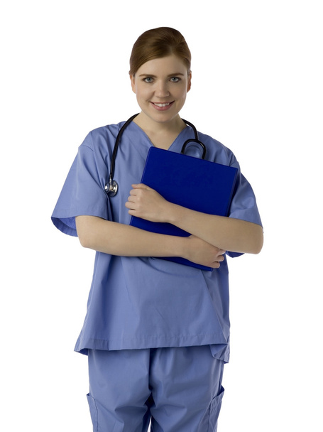 ελκυστική γυναίκα γιατρό κρατώντας ένα μπλε φάκελο - Φωτογραφία, εικόνα