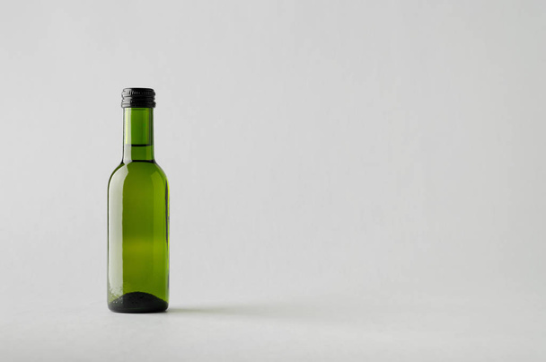 Wine Quarter / Mini Bottle Mock-Up - Фото, изображение