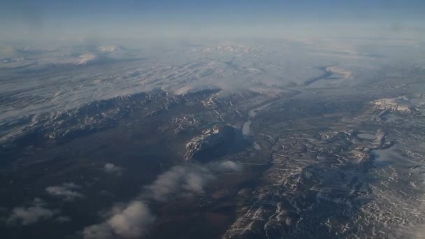 Αεροπλάνο προσγείωση. Αεροφωτογραφία της Ισλανδίας. Αεροφωτογραφία του καταπληκτική Ισλανδία τοπία, παγετώνας μοτίβα, βουνά, ποτάμια και σχήματα. Όμορφο φυσικό σκηνικό. Ισλανδία από ουρανό. - Πλάνα, βίντεο