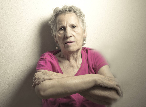 Rehabilitation exercises for an older woman with cerebral stroke - Zdjęcie, obraz