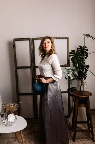  beautiful middle-aged   woman   posing indoors - Fotoğraf, Görsel