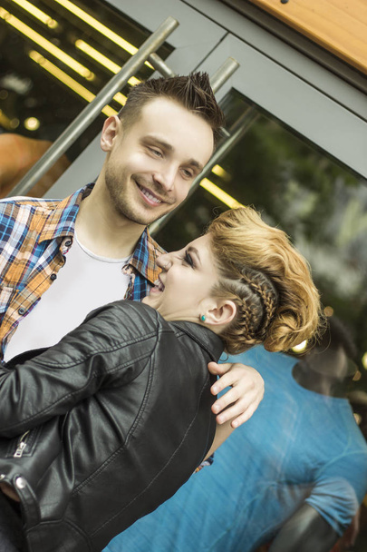 concept of happiness: happy young couple in love - Foto, Bild