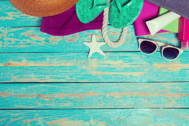 Summer holiday background with beach items, travel and vacation concept  - Fotoğraf, Görsel