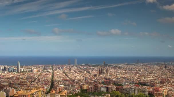 široký úhel timelapse z Barcelony z bunkrů de Karmel nabízí úžasný panoramatický výhled na panorama města - Záběry, video