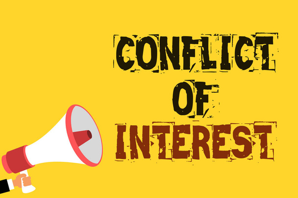 Handwriting text writing Conflict Of Interest. Concept meaning disagreeing with someone about goals or targets Multiline text notice board recall reassure public message yellow surface - Photo, Image