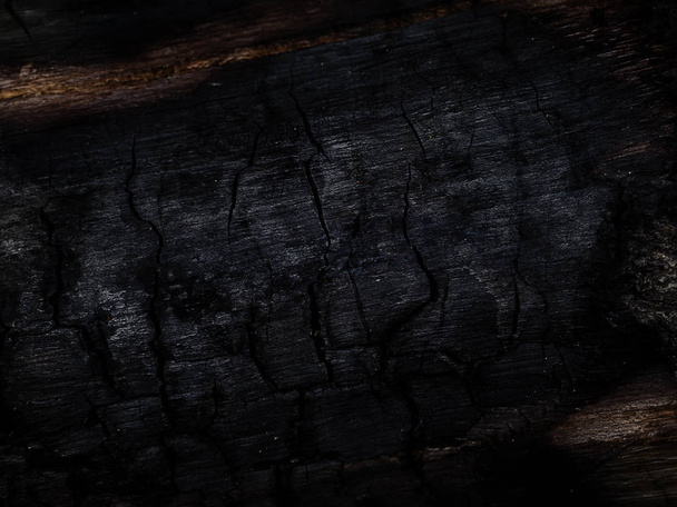 Зображення з низьким ключем Поверхня фону з деревного вугілля
. - Фото, зображення