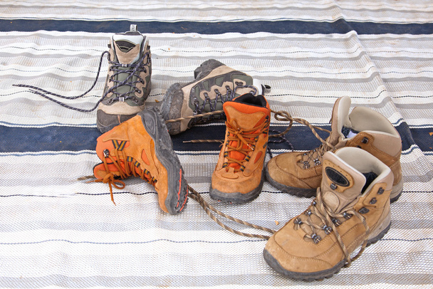 verschillende laarzen - Foto, afbeelding