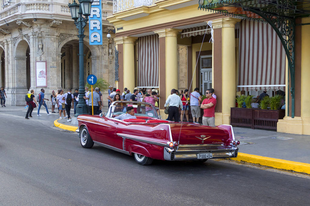 Havana, Cuba - 02 16 2018: Vintage classic American car in restored condition - provide transport for tourism - Фото, изображение