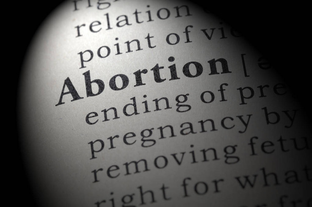 Fake Dictionary, Dictionary definition of the word abortion. включая ключевые описательные слова
. - Фото, изображение