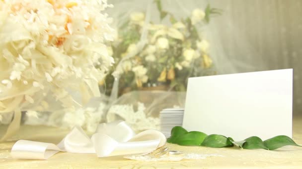 Ślubne Zaproszenia karty klucz chrom - Materiał filmowy, wideo