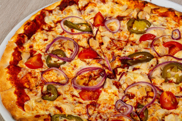 Pizza with chicken and cheese - Photo, Image