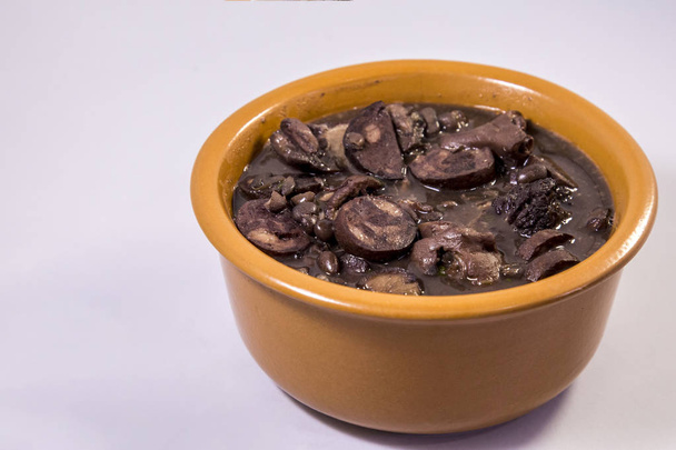 Feijoada nourriture traditionnelle brésilienne
 - Photo, image