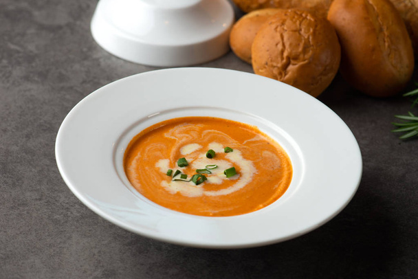 tomato soup on a bowl - Foto, Bild